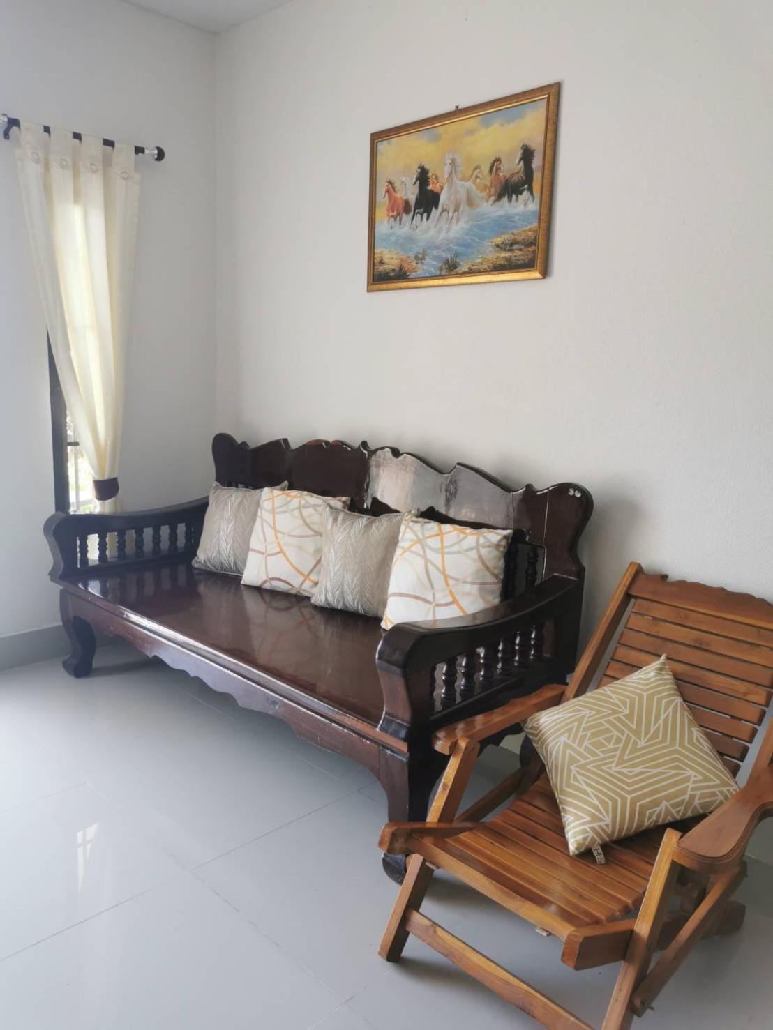 Betong House In The Garden Villa Bagian luar foto