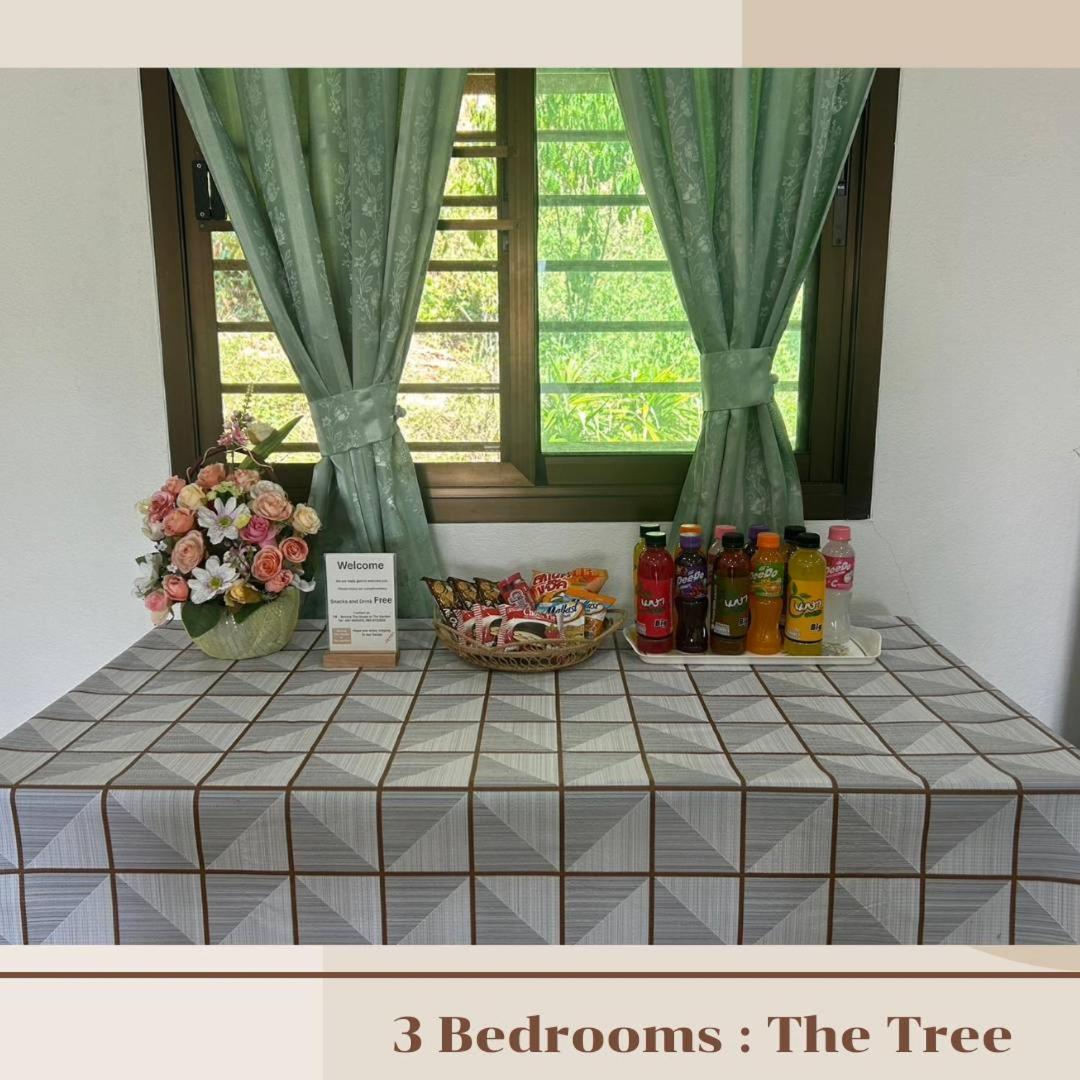 Betong House In The Garden Villa Bagian luar foto